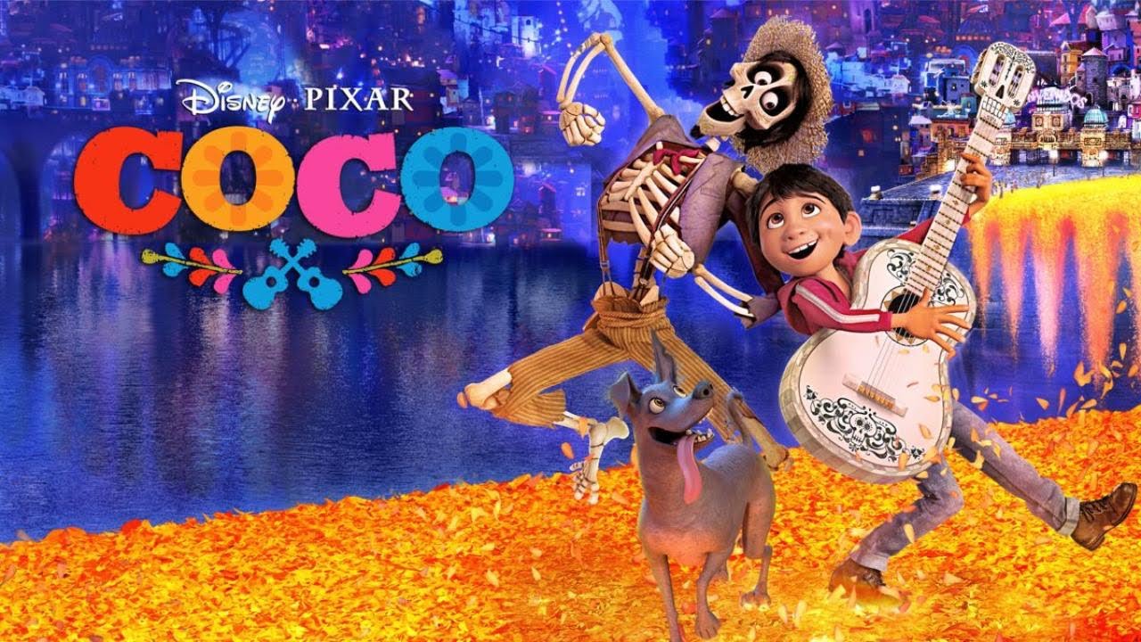ولد صغير يذهب بالخطأ الى عالم الارواح ويخوض رحله مشوقه لكن كيف سيعود؟! ملخص فلم coco تحشيش لصبح 😂🔥