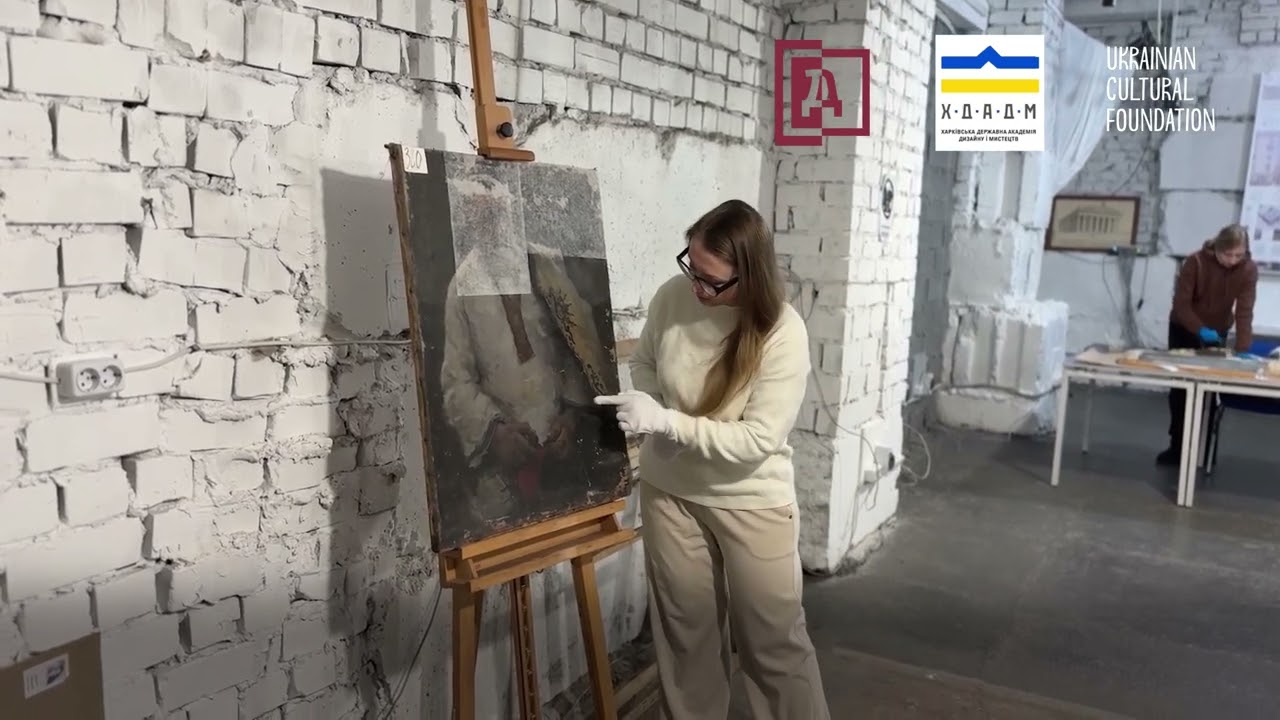 &laquo;ДеАрхівація. Живопис з методфонду ХДАДМ&raquo; з Наталією АНТОНЕНКОВОЮ, керівницею реставраційних заходів