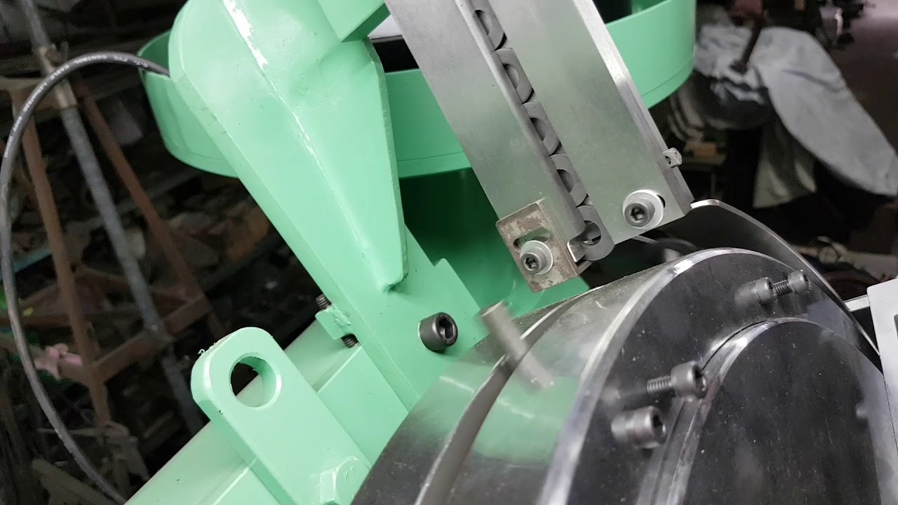 AS-10 BOLT AND WASHER ASSEMBLY MACHINE