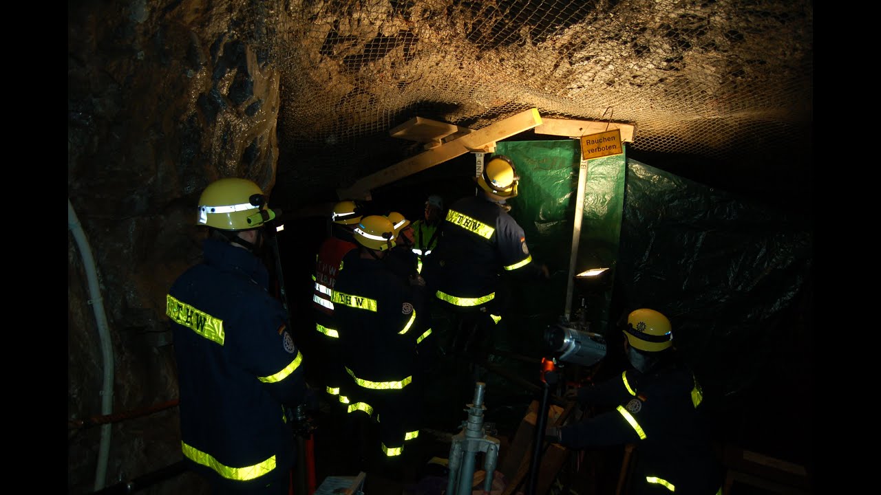 Große Übung der Rettungskräfte in der Kubacher Kristallhöhle