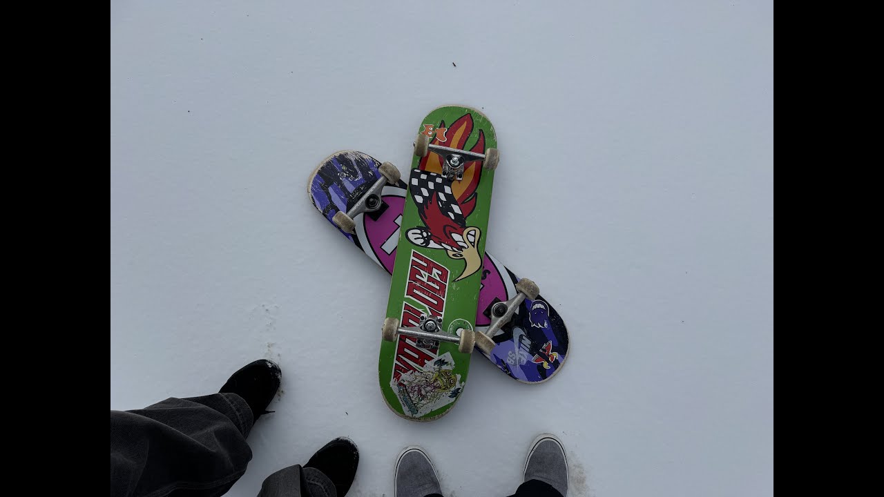 SKATEBOARDERS VS SNOW