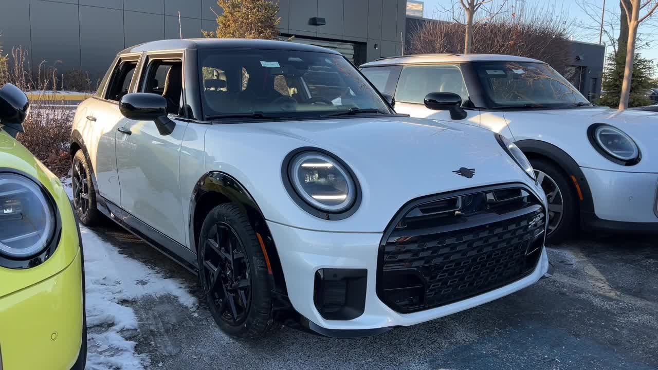 2025 MINI Cooper S Hardtop 4 Door Iconic Schaumburg, Chicago, Barrington, Palatine, Arlington H...