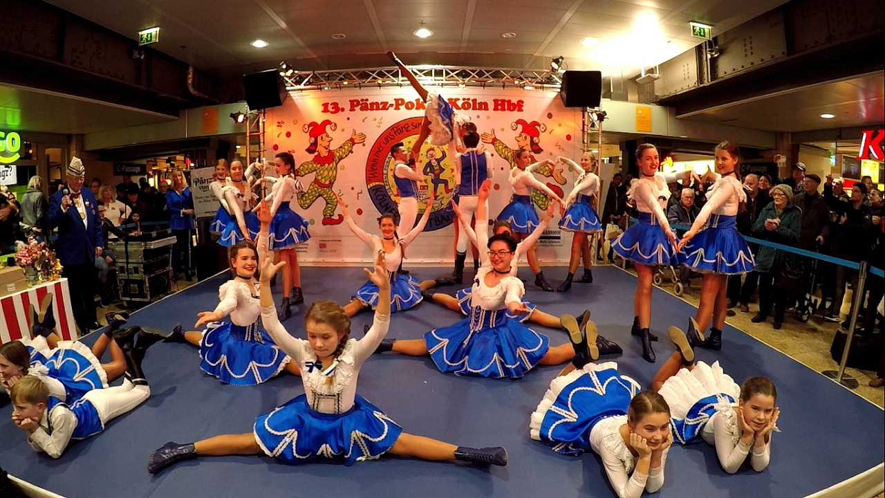 13. Pänz Pokal 2017 - Tanzcorps der KG Kapelle Jonge (Ausschnitt) Köln Hauptbahnhof