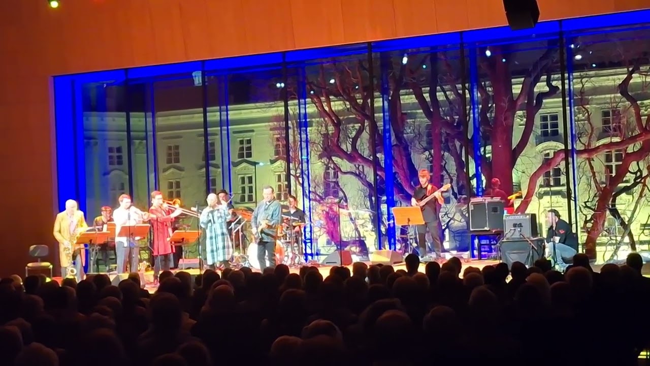 Klaus SCHUBERT & Florian BRAMBÖCK EXPERIENCE · Jazzy Bluez (Live)
