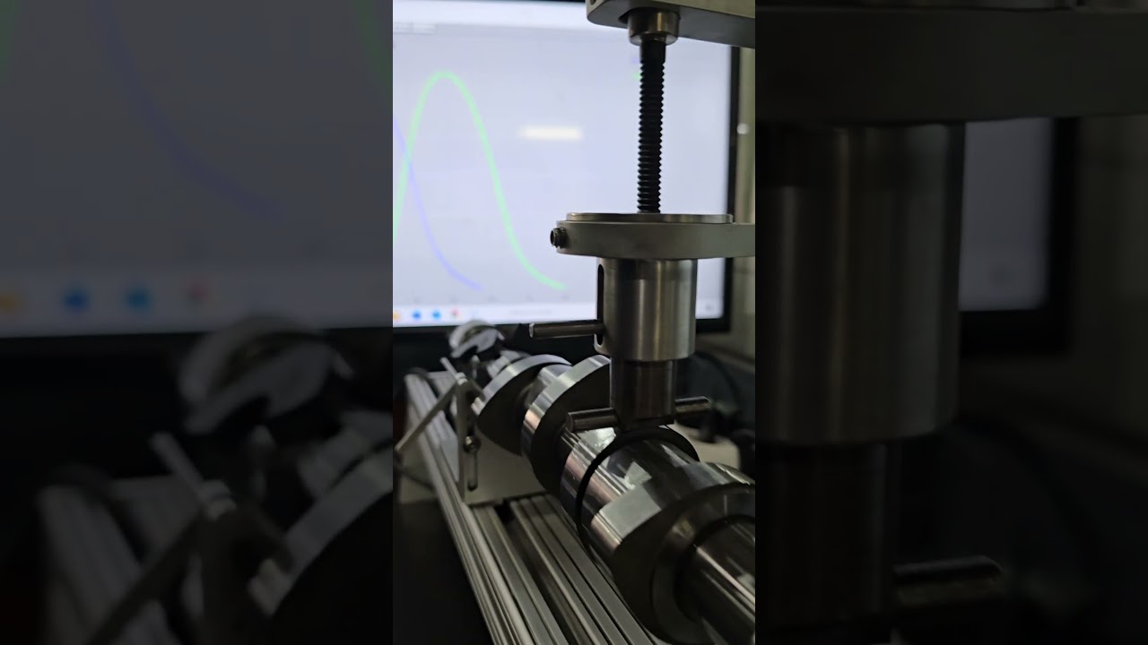 Leitura de perfil de &aacute;rvore de cames com cam analizer da Performance Trends