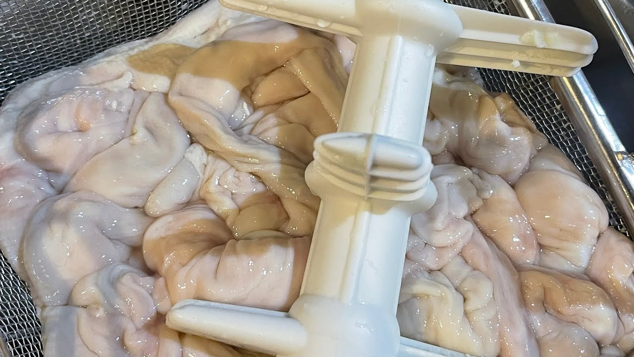 طريقة تنظيف الممبار في الكبة، تأكدي من وجود القطعة دي موجودة قبل الشراء . 