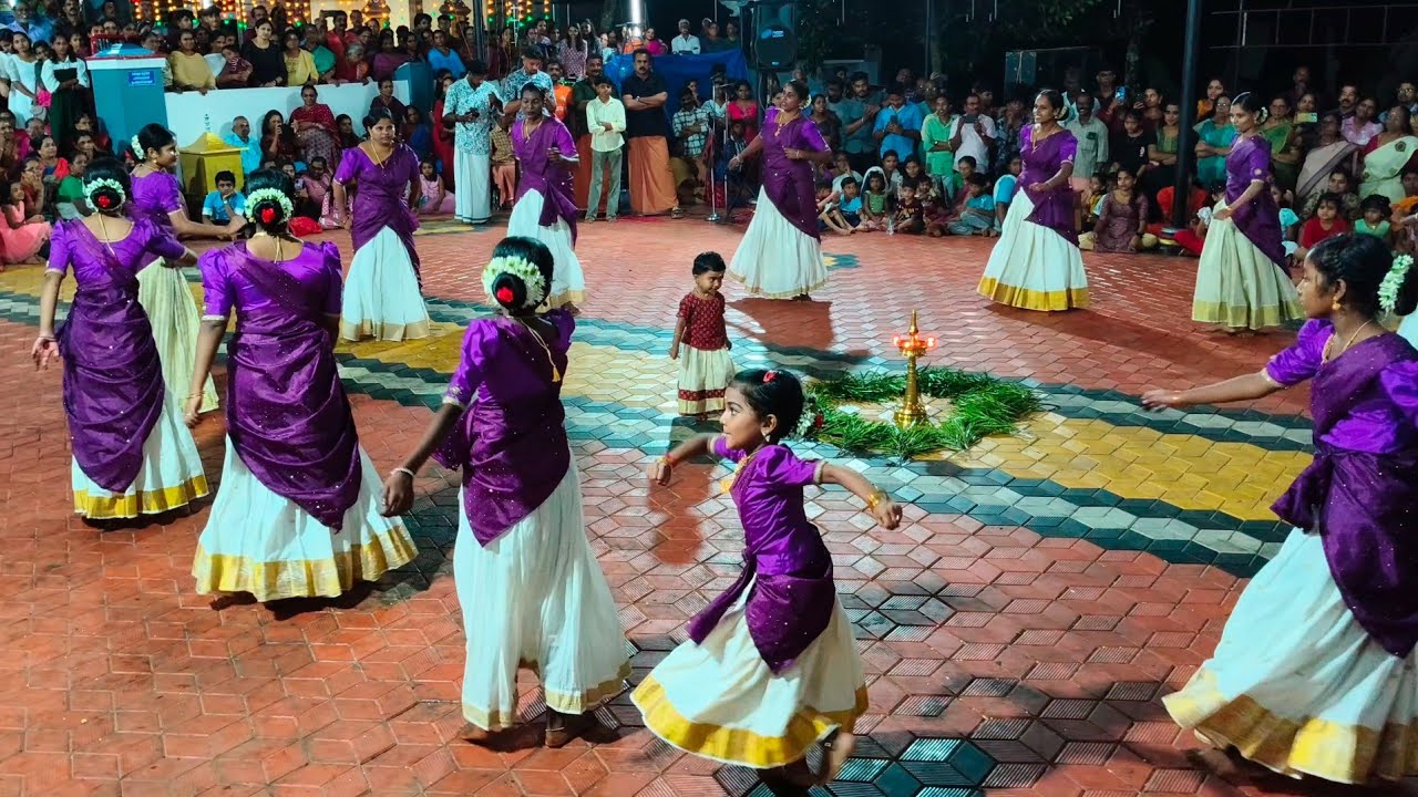 കൈകൊട്ടിക്കളി ,പത്താമുദയം
