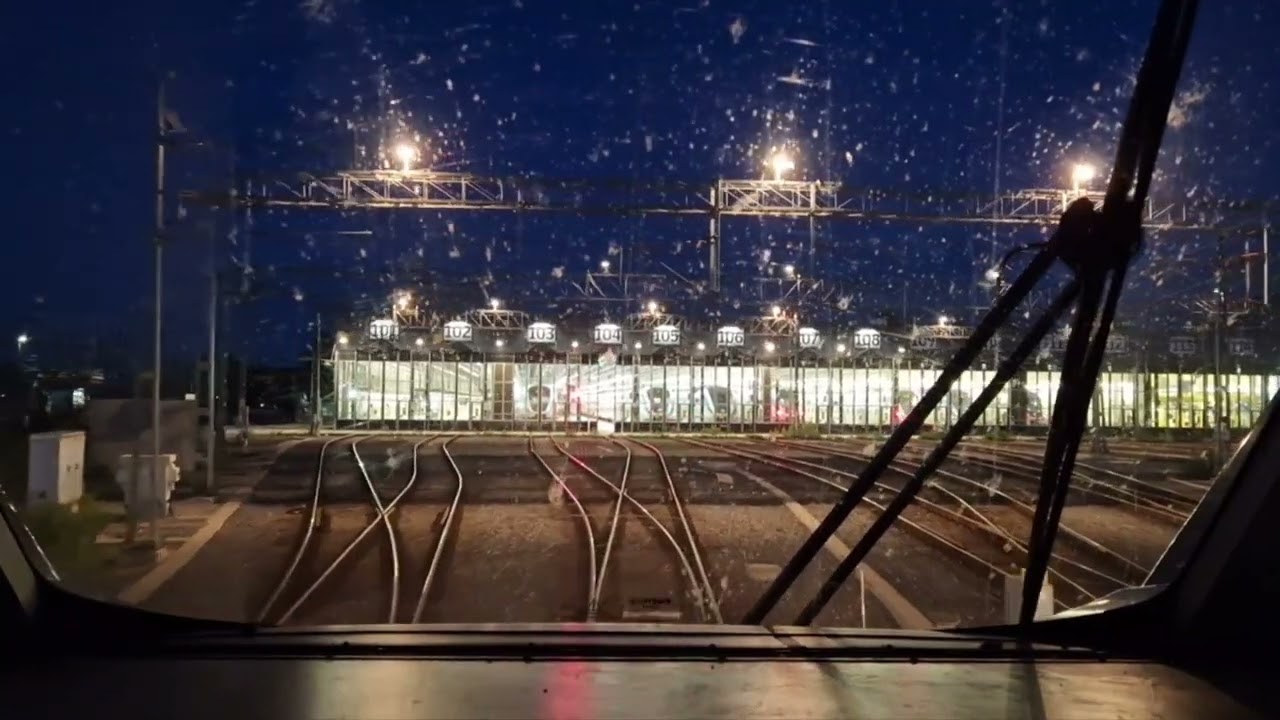 Avst&auml;llning S&ouml;dert&auml;lje dep&aring; #pendelt&aring;g #j&auml;rnv&auml;g #sl  #traindriversview #cabview #lokf&uuml;hrer #railway