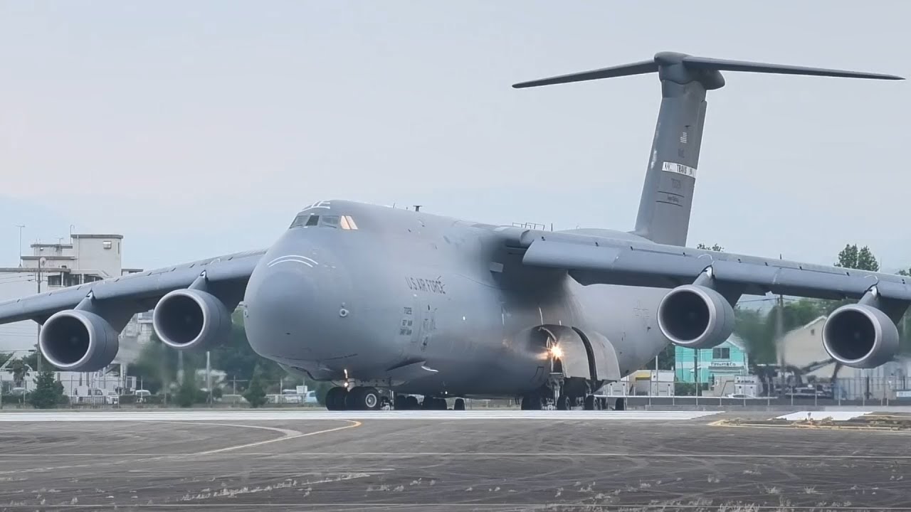 (4K) Takeoffs & Landings at Tokyo Yokota Air Base / C-5M F-35A F-16 F-15J / 横田基地  20230522