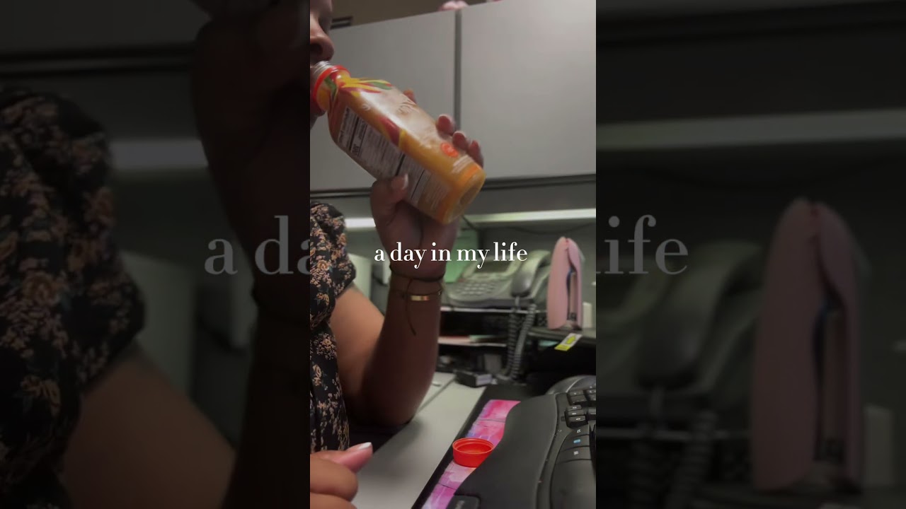A Cozy Workday Vlog: Office Routine & Pink Aesthetic #minivlog #workvlog