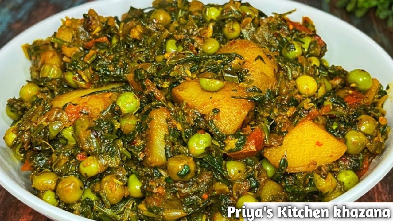How to Make Aalu Palak Matar | Roz Ki सब्ज़ी को बना दो Special || Priya's Kitchen || #viral #food 