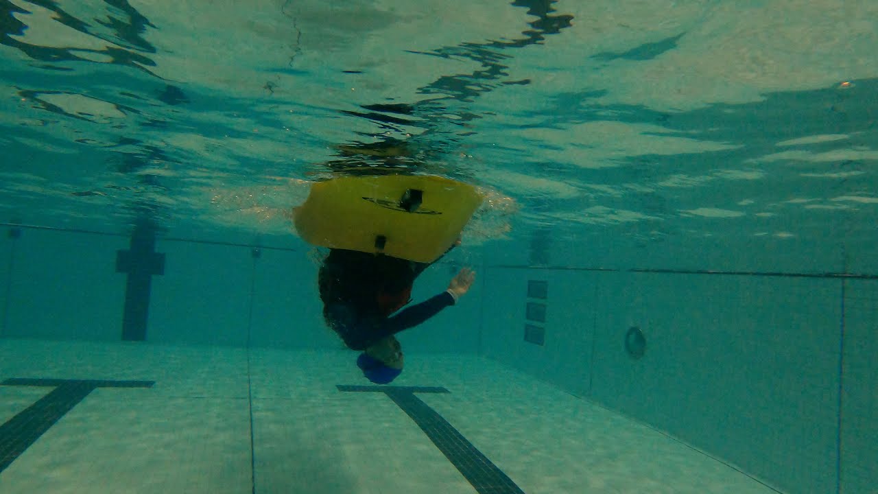 VWC Delbrook Pool Session: left side hand roll practice, Jan 25, 2026