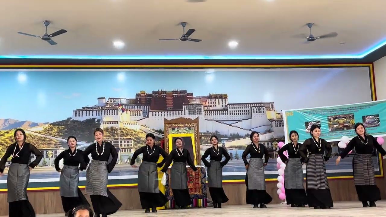 NEW TIBETAN SONG || HIMALAYABHU DANCE BY MIAO GIRLS|| CHOEPHELLING