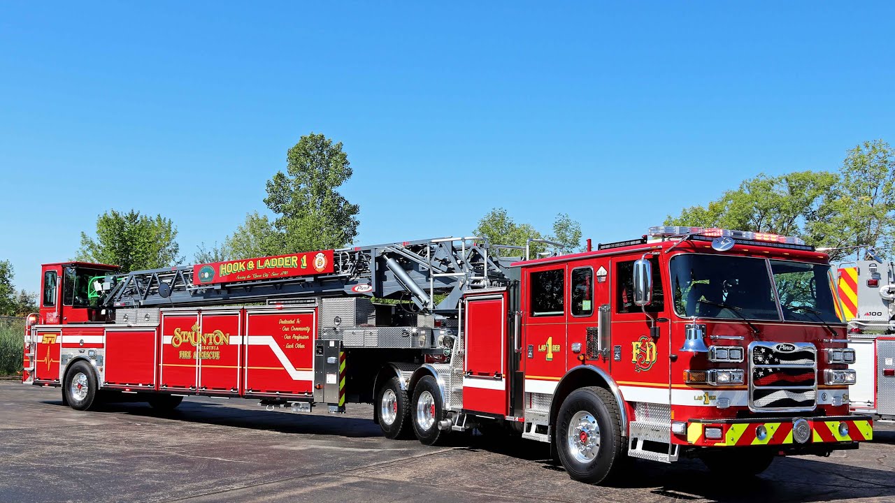 Arrow XT™ Ascendant® 107’ Heavy Duty Tractor Drawn Aerial – Staunton Fire and Rescue, VA