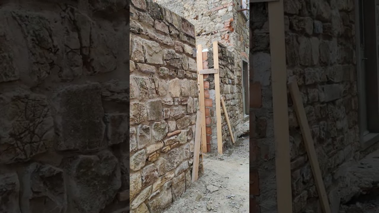 Doppio muro con poroton termico interno e sasso fuori