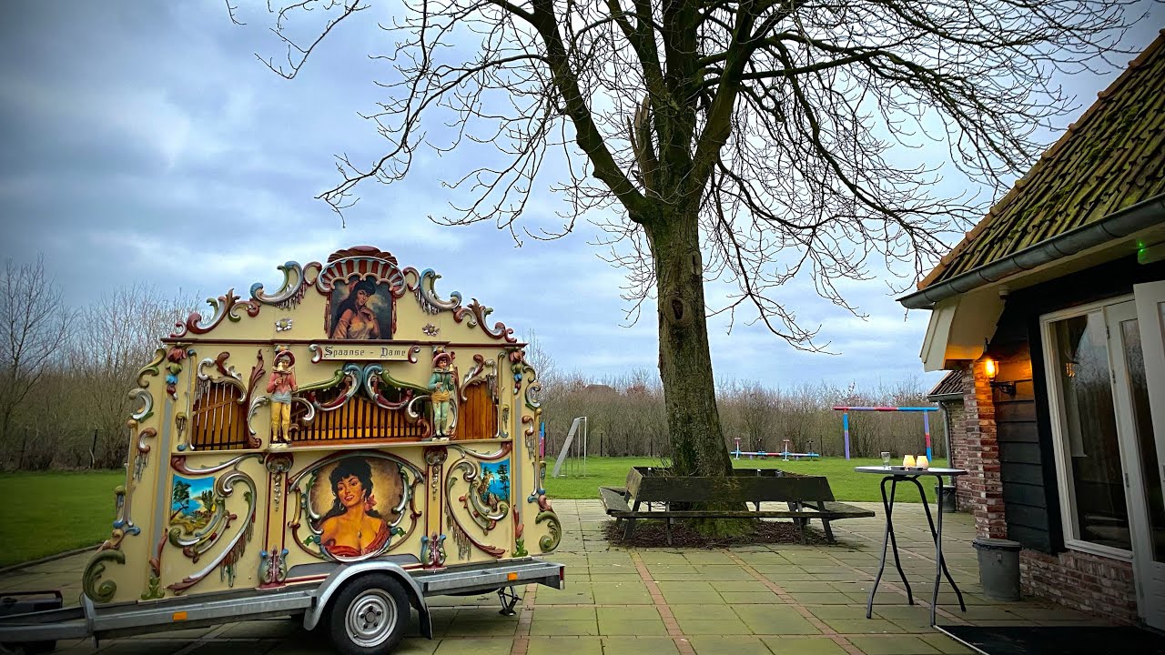 Draaiorgel de spaanse dame speelt Im specialized in you Time bandits