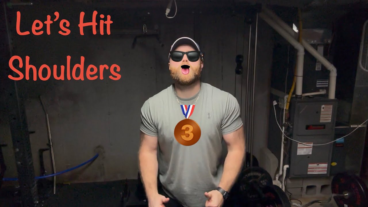 How’s my art!? Let’s hit shoulders!