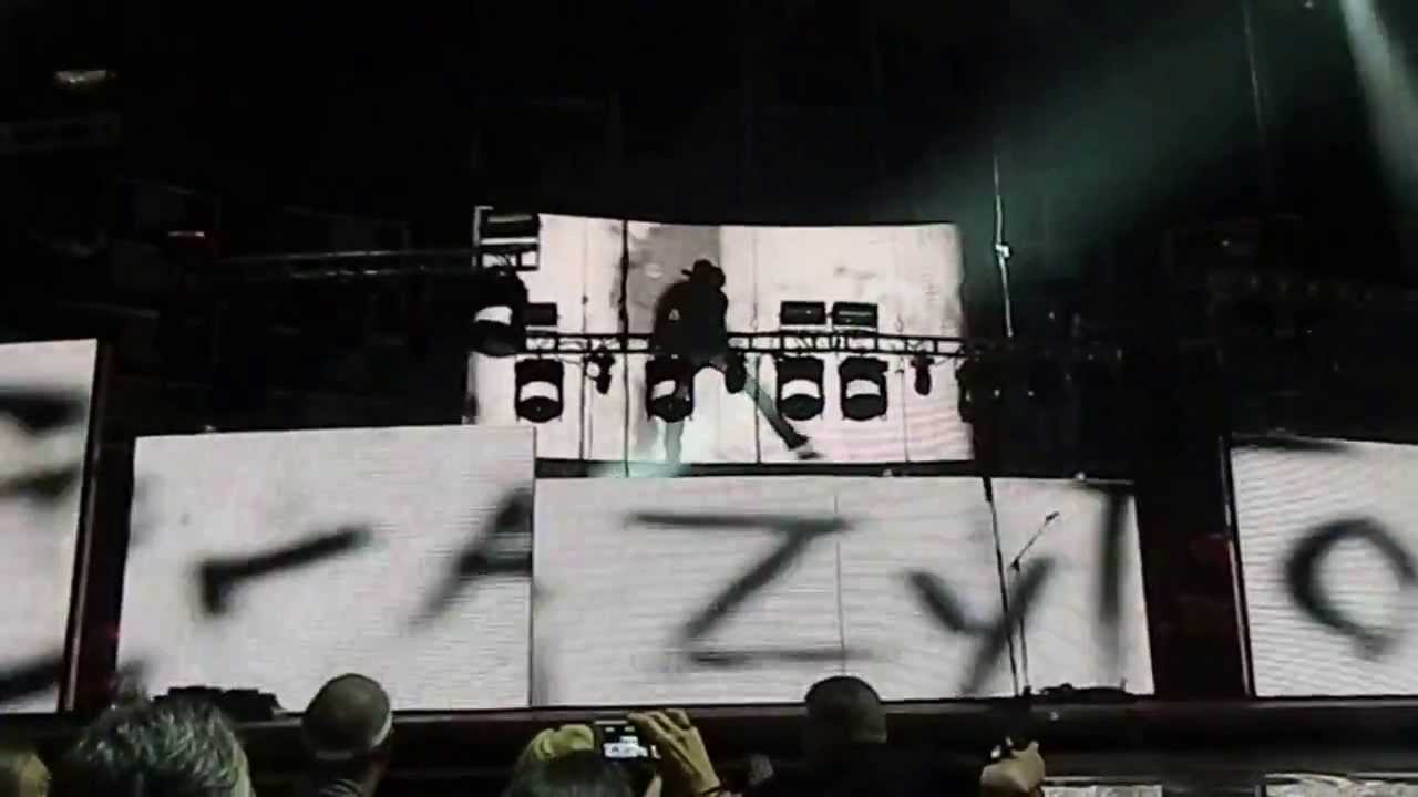 Jason Aldean - Opening/Crazy Town - Sanford Stadium - 04/13/2013
