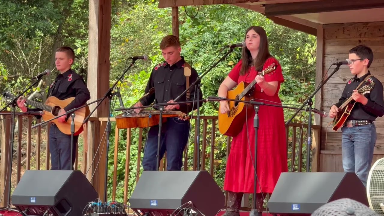 Amazing Grace performed by Rose and The Bahia Boys at @salmonlakeparkresort3596 