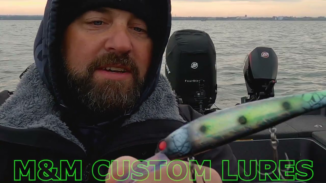 Mid December Lake Erie Walleye Fishing! Zombie Attack!!!