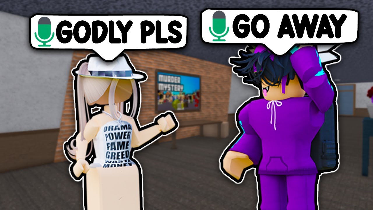 I Became A GOLD DIGGER GIRL In MM2 VOICE CHAT... (Murder Mystery 2)