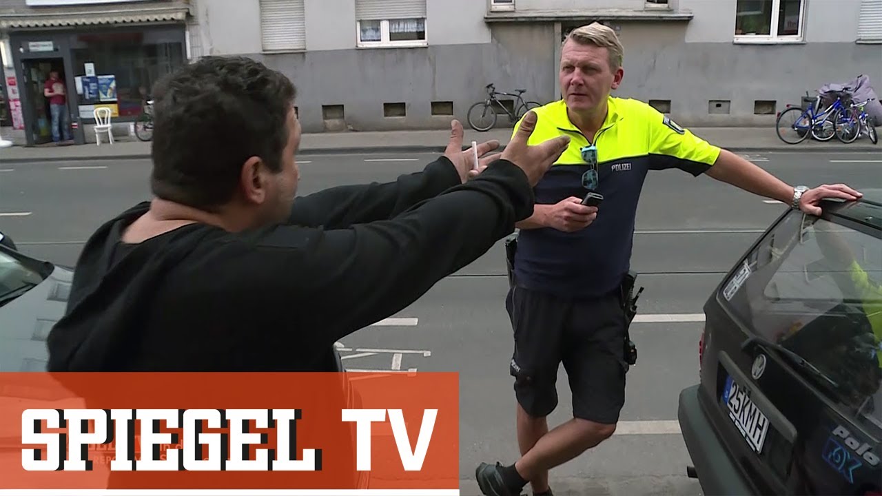 Schuldeneintreiber treffen Fahrrad-Cop (1/2): Der VW Polo | SPIEGEL TV