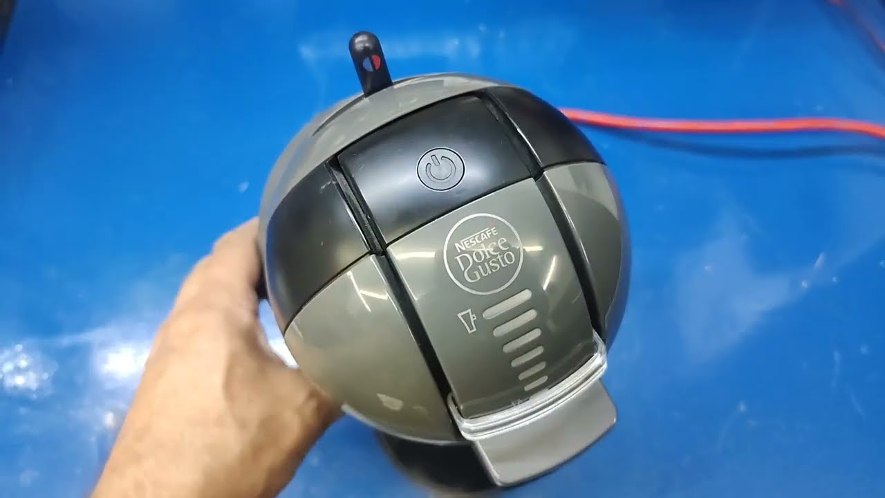 cafeteira Doce Gusto não trava alavanca