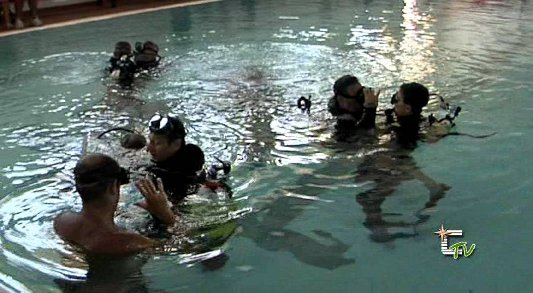 A scuola d'immersione con i Subacquei della Marina Militare.