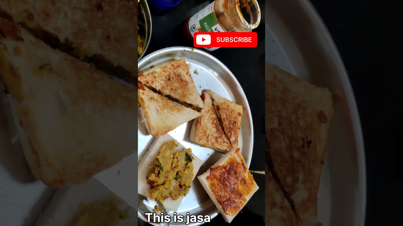 Aloo sandwich 🥪🥪🥪🥪with tomato ketchup 🍅🍅