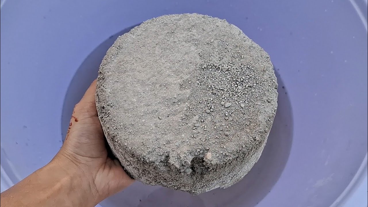 New video Reused cement dipping&Crumbling in water