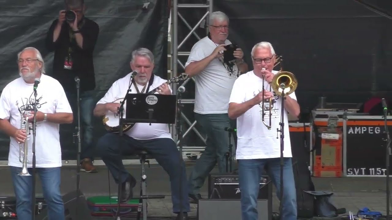 Hello Dolly Steppin Stompers Dixieland Band DIXIELAND 2024