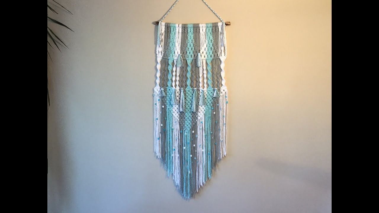 Learn macrame wall hangings—3-colour pattern | 3-Color Macrame Wall Hanging Tutorial | Crafty Patti