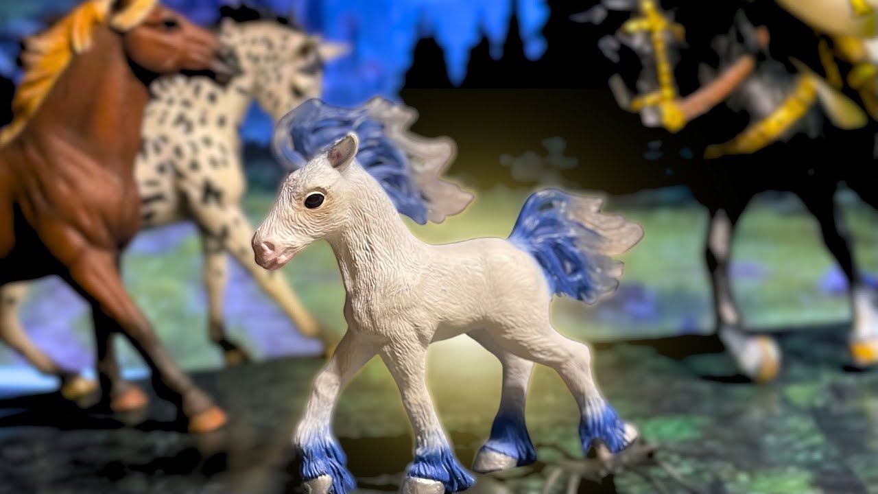 The Pixie Ghost - Schleich horses spooky Halloween movie!