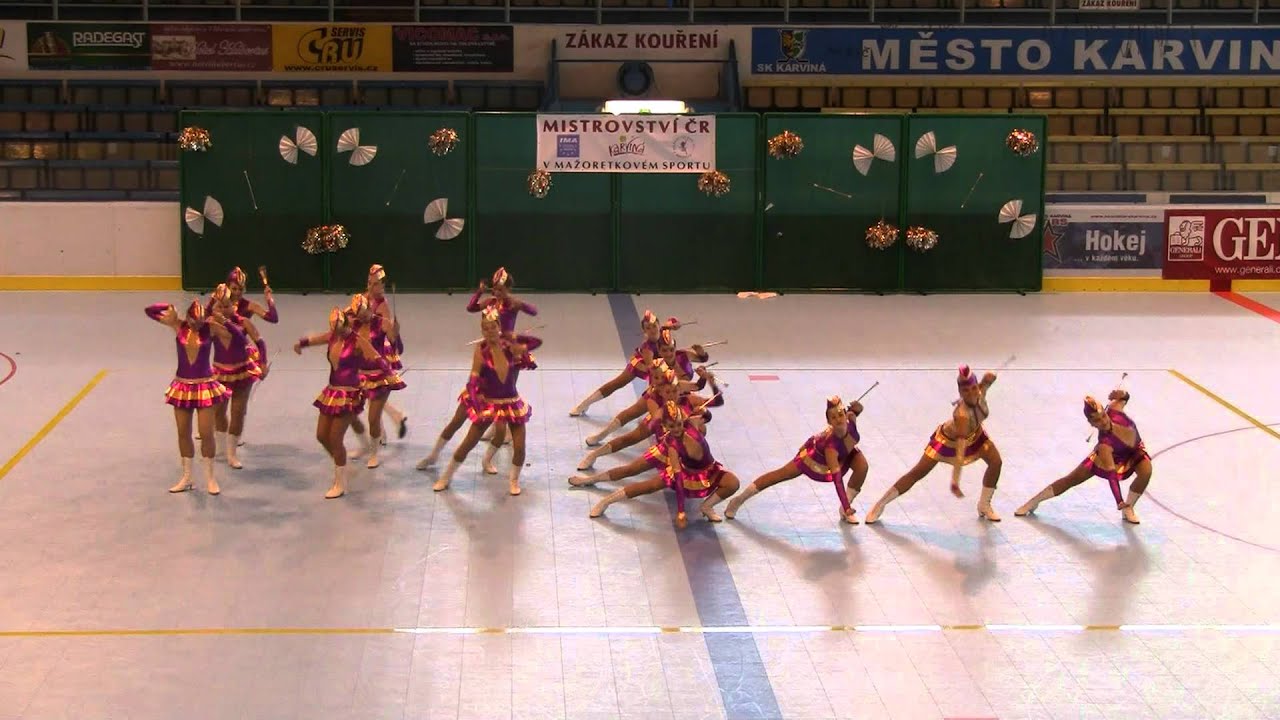 Mažoretky Elité -sestava Karviná 2012