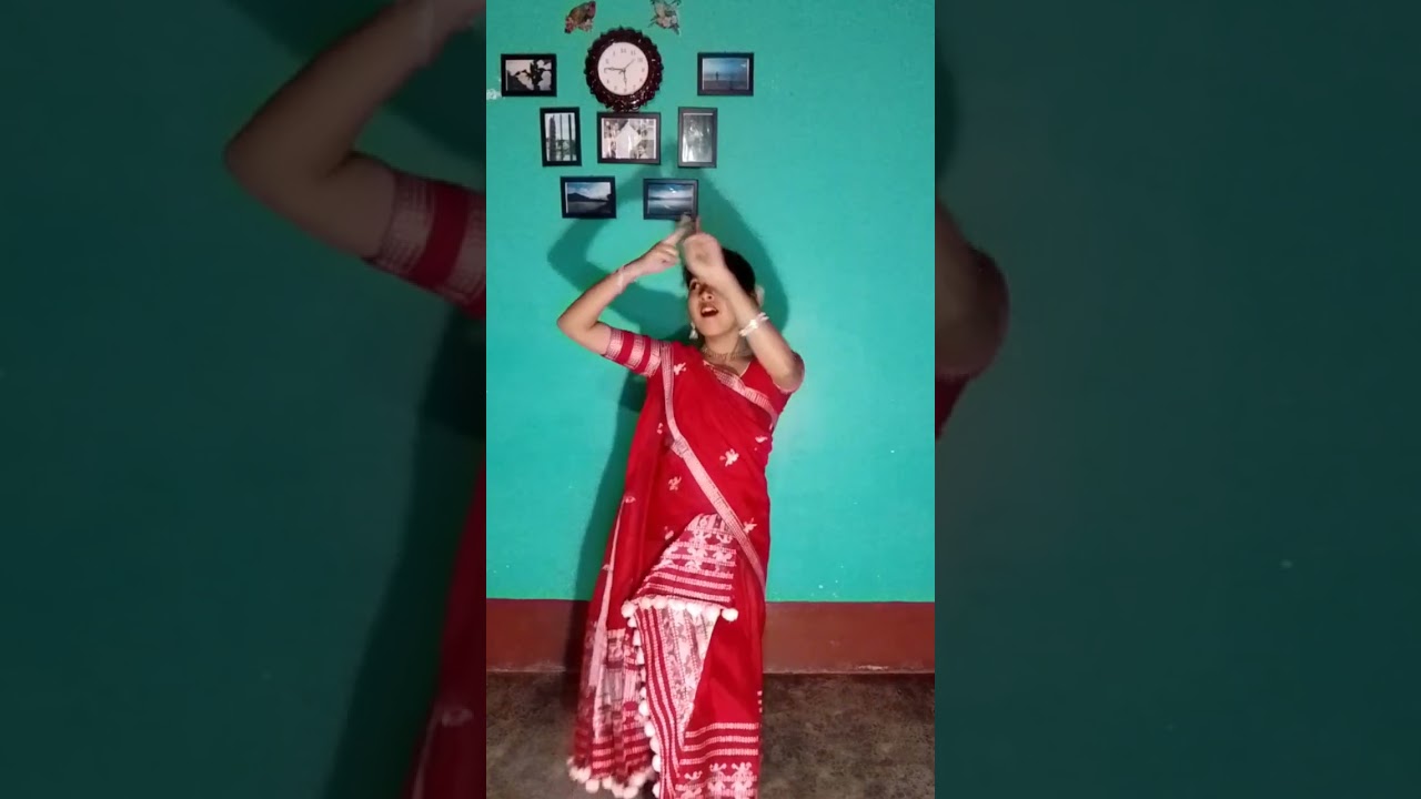 Bohona mur oi #assamesemusic #coverdance @daiizeedasmusical @Musicwithdimpi 