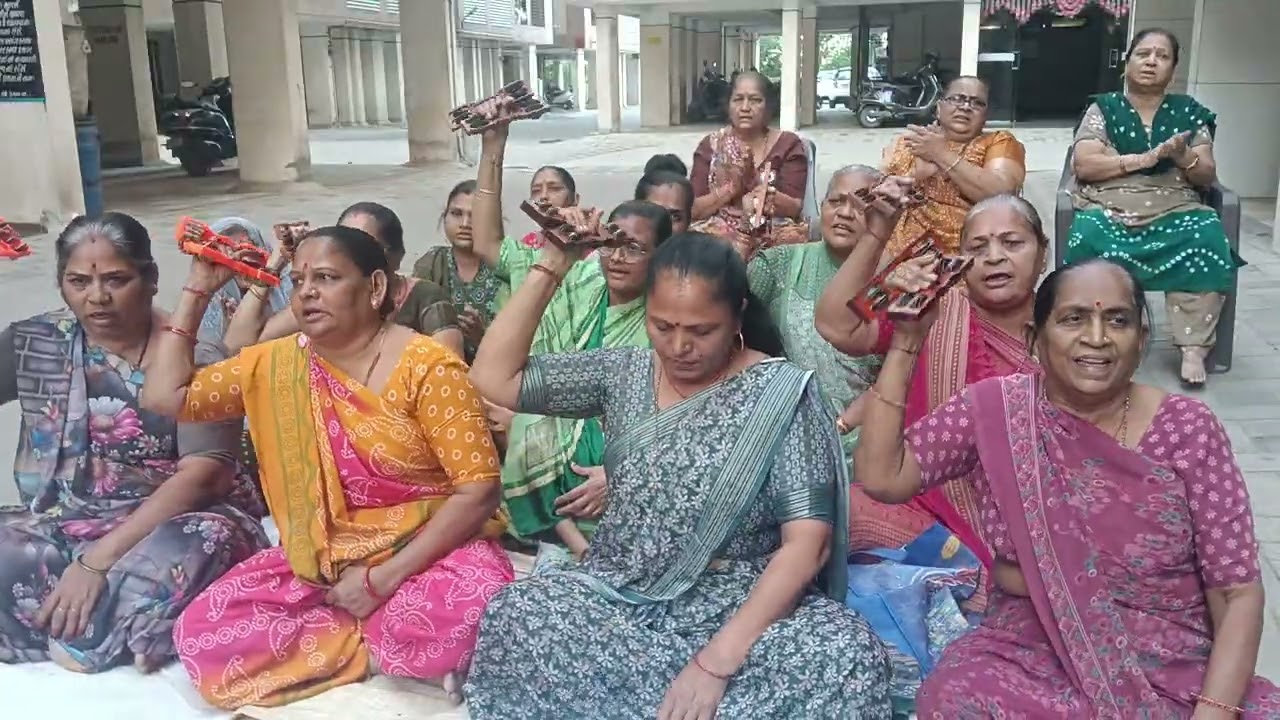 શનિવાર નિમિત્તે હનુમાન ચાલીસા એક્વાર જરૂર સાંભળજો અને હનુમાનજી મહારાજ ને લાઈક જરૂર કરજો 👌🙏👌