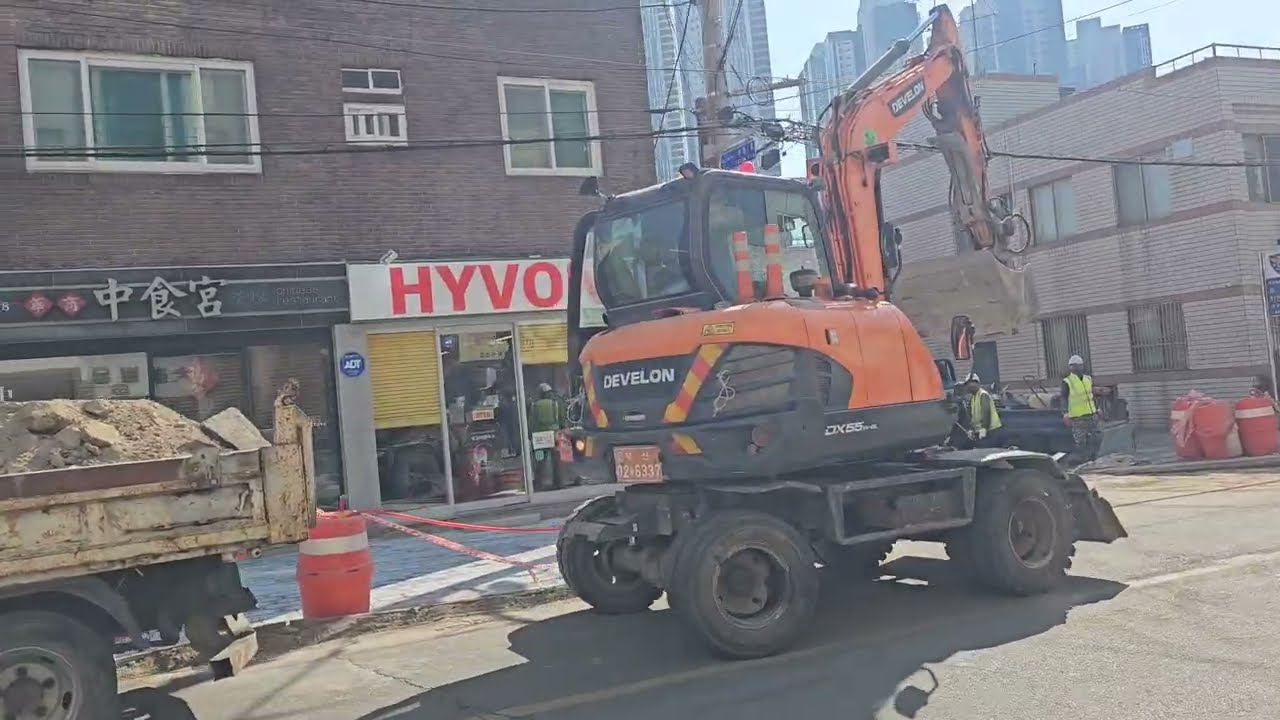 귀에  말뚝박은   🔥   해운대구 공사현장
