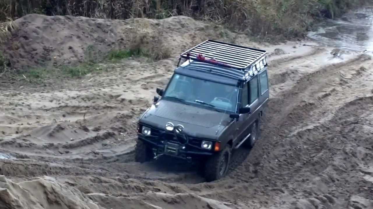 Land rover Discovery 200tdi wading