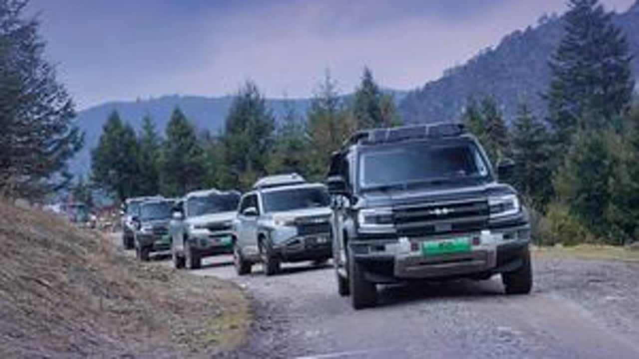 #智勇中国行  第五期｜对话山系车主Nice甜化身产品解说官在风景与车轮之间聆听领队分享行车故事#方程豹汽车  #豹5  #豹8  #钛3