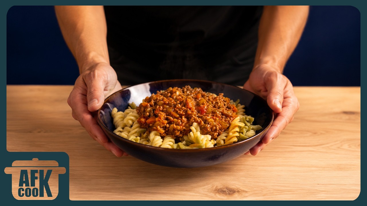 Cheap & Easy High-Protein Bolognese | 8 Servings (46g Protein Each!)