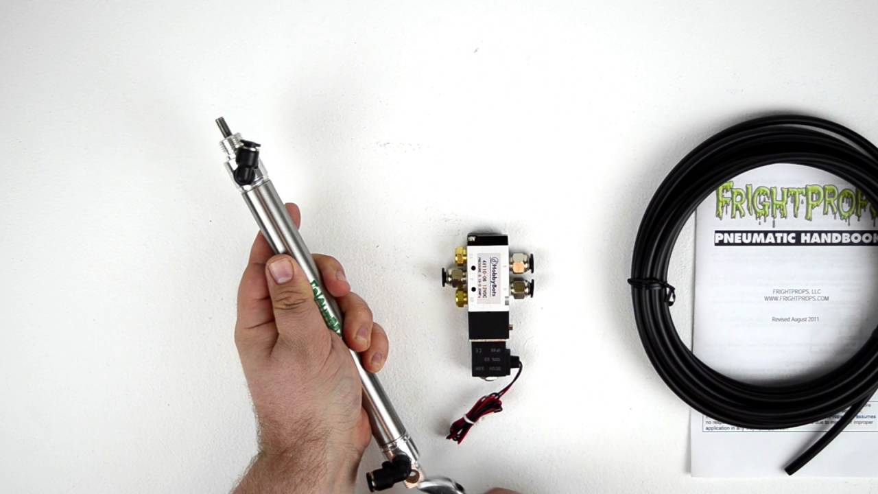 Управление цилиндром с помощью соленоида с помощью стартового комплекта Hook-Up от FrightProps