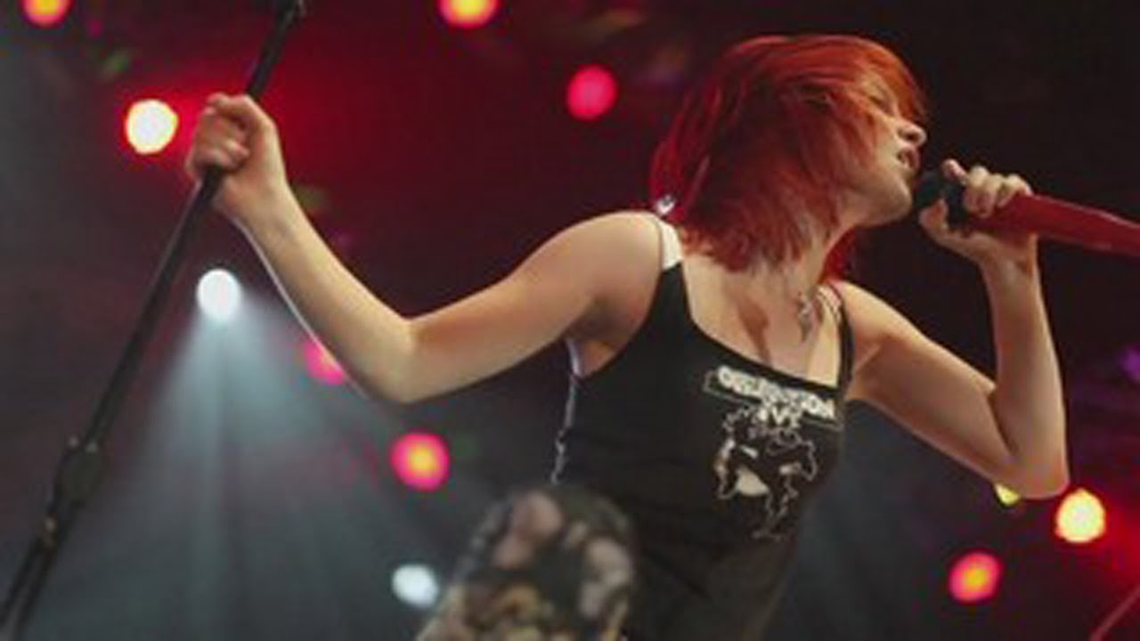 Paramore: Careful [OFFICIAL VIDEO]