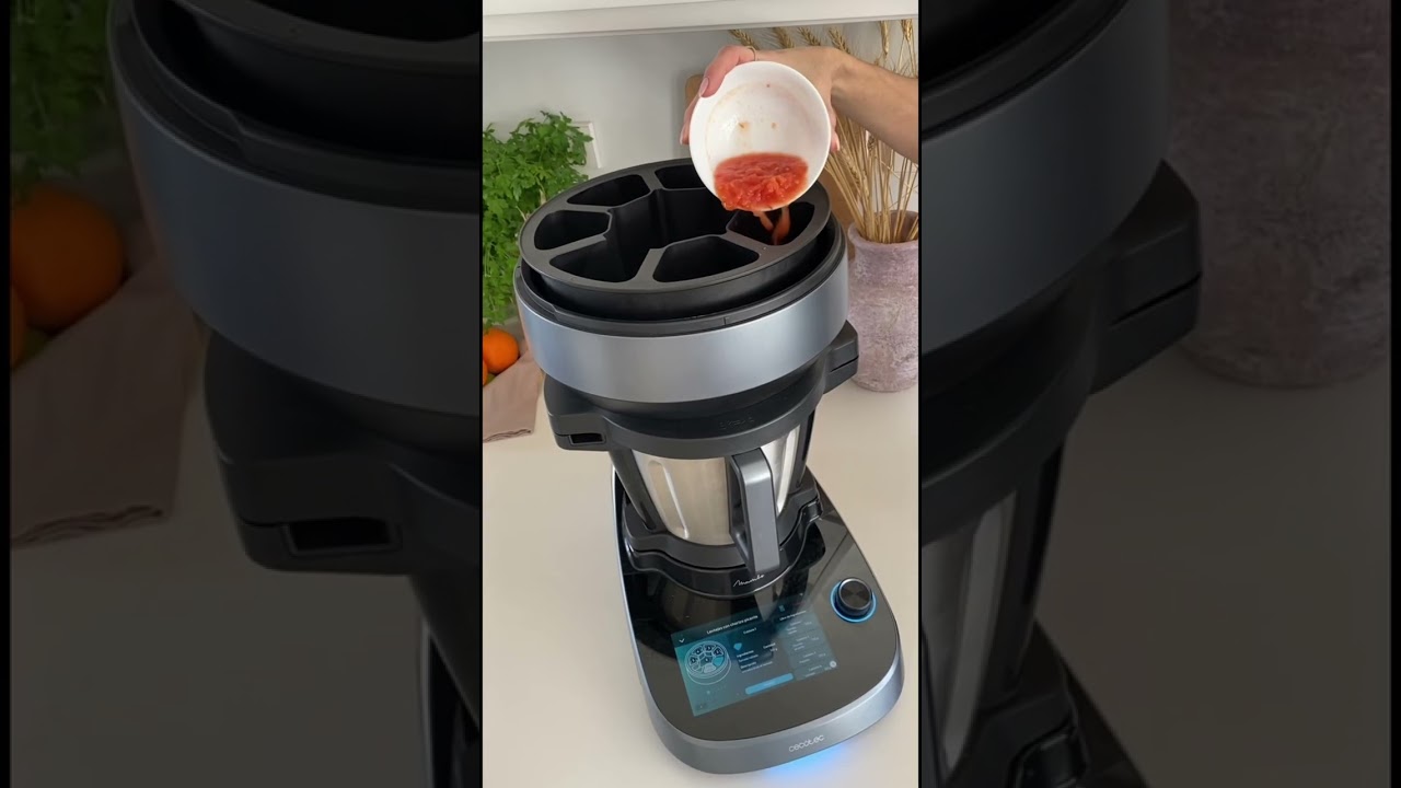 El robot que cocina paso a paso por ti ya existe y se llama ChefCrown 👑