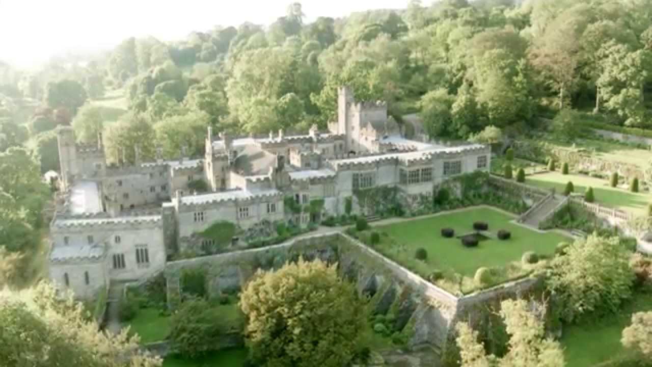 Haddon Hall Estate - Bakewell - Derbyshire