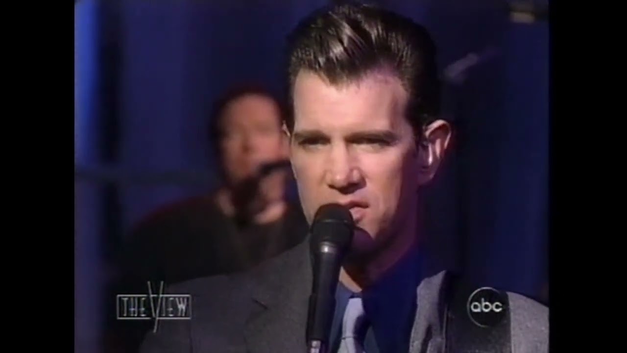 Chris Isaak and Silvertone - 