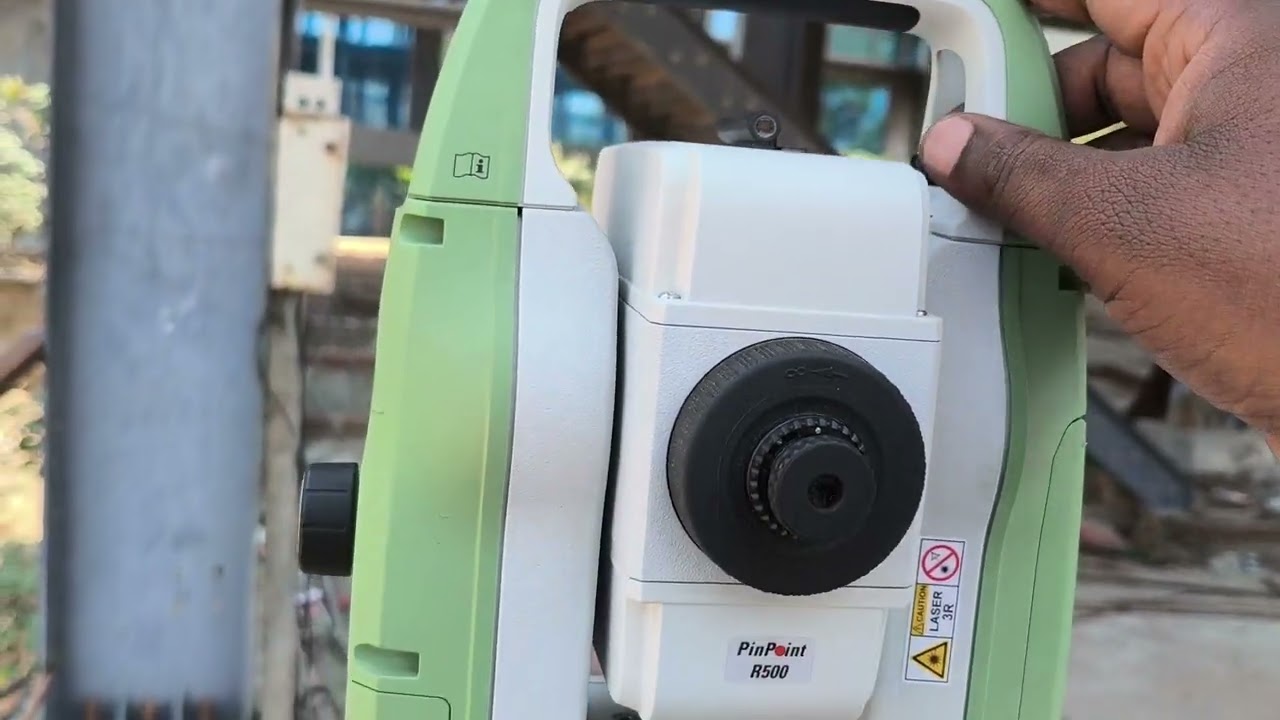 Leica TS07 total station (few details & views)