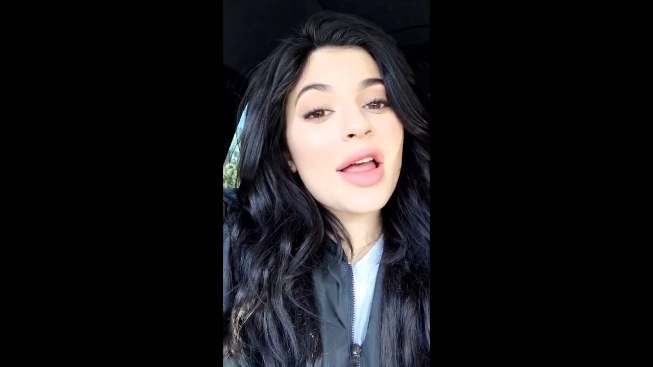 Kylie Jenner Snapchat Story 21-30 April 2016