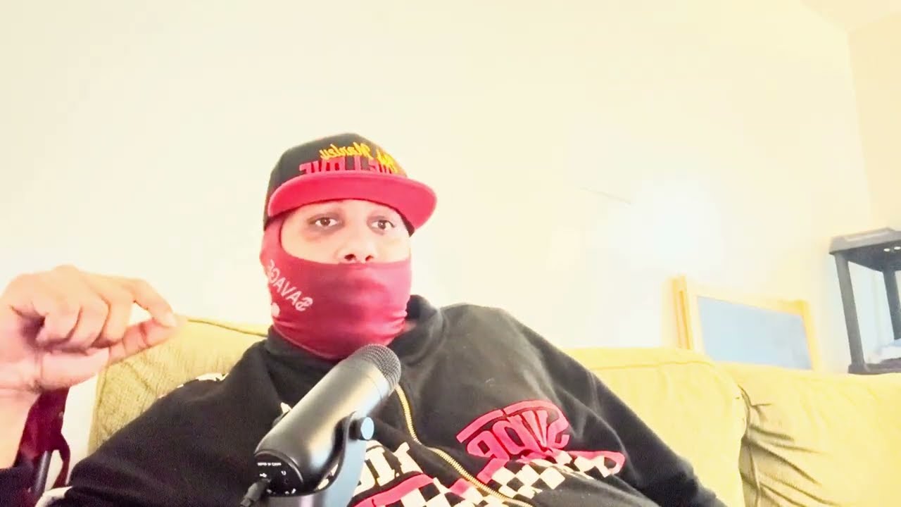 ASMR StoryTime about getting stalked by a woman