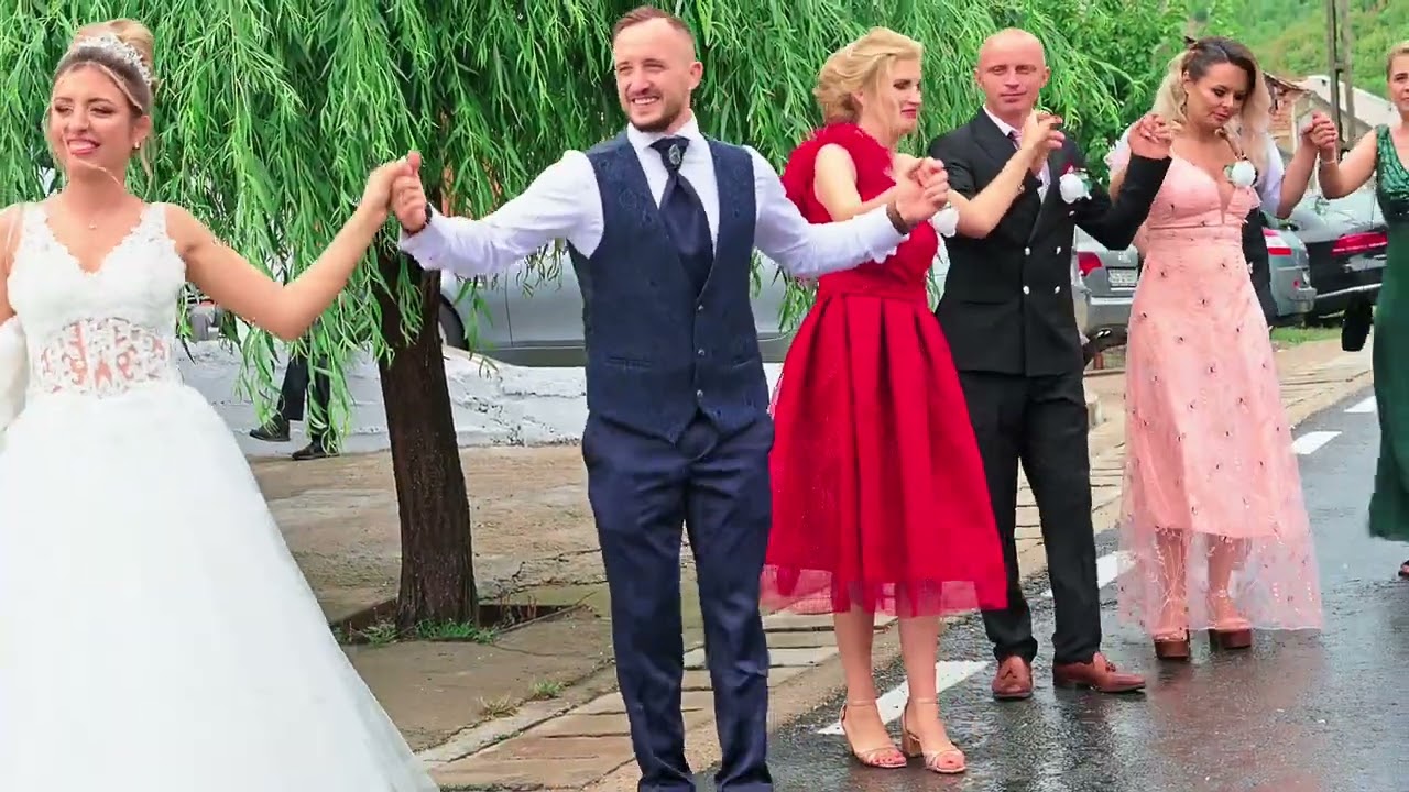 hora traditionala nunta in sat pescari, moldova noua