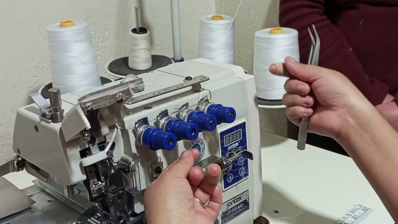 (1 Parte) Enebrado de la máquina Overlock Industrial Jontex.